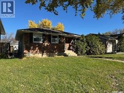5312 2nd STREET  Regina, SK S4T 0B8