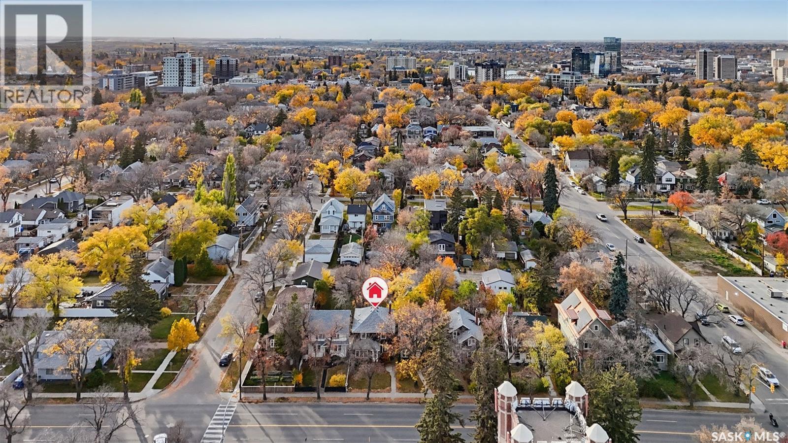 615 Clarence Avenue S, Saskatoon, SK