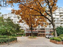 618 518 MOBERLY ROAD  Vancouver, BC V5Z 4G3