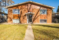 574 26th STREET E Prince Albert, SK S6V 1V5