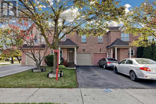 72 DESERT SAND DRIVE  Brampton, ON L6R 1V6