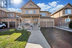 70 APPLEAIRE CRESCENT Brampton, ON L6R 0V9
