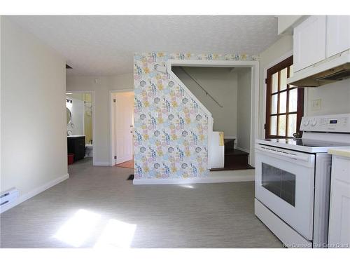 203 Mcneill Ave, Fredericton, NB 