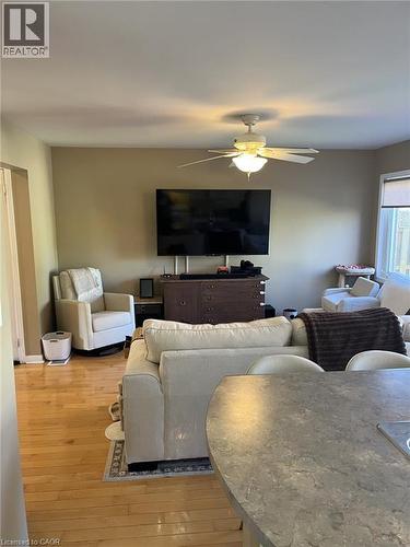 17 Garth Massey Drive, Cambridge, ON 