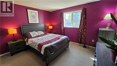 7 Jade Court, Cambridge, ON 