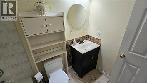 7 Jade Court, Cambridge, ON 