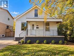 80 MACKAY AVENUE London South (South E), ON N6J 2V6