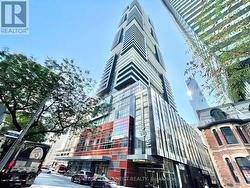 2301 - 7 GRENVILLE STREET Toronto, ON M4Y 1A1