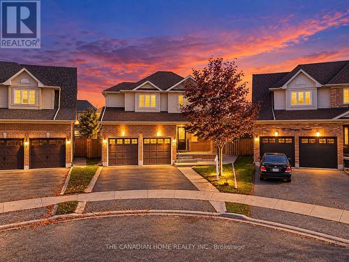 10 DUNVEGAN CRESCENT  Brampton, ON L7A 2Y3