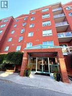 501 - 77 BASELINE ROAD London South (South E), ON N6J 1V5