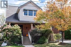91 MOUNTAIN Avenue  Hamilton, ON L8P 4G3