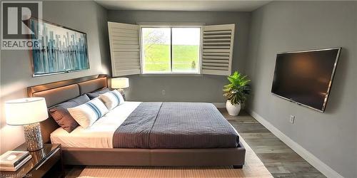 24 Hartley Court, Cambridge, ON 