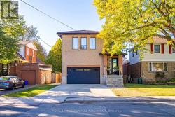 116 EAST 21ST STREET  Hamilton, ON L8V 2T4