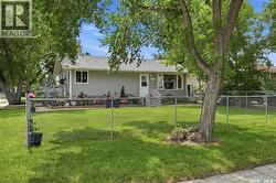 1237 10th AVENUE E  Regina, SK S4N 0J4