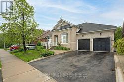 6 SHUTER LANE Brampton, ON L6Y 5P1