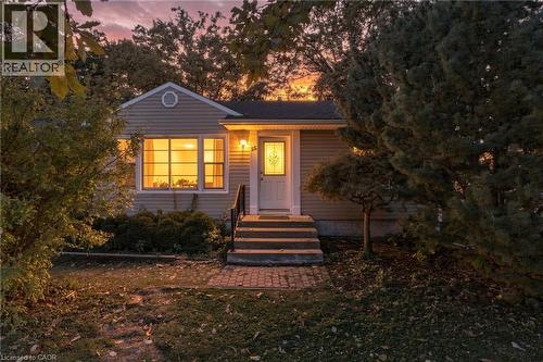 55 LAKEVIEW Avenue  Grimsby, ON L3M 3M3