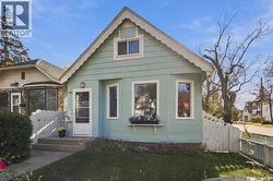 621 31st STREET W  Saskatoon, SK S7L 0R4