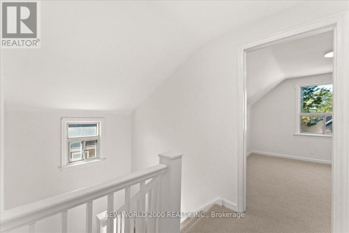 144 Rodgers Road, Hamilton, ON