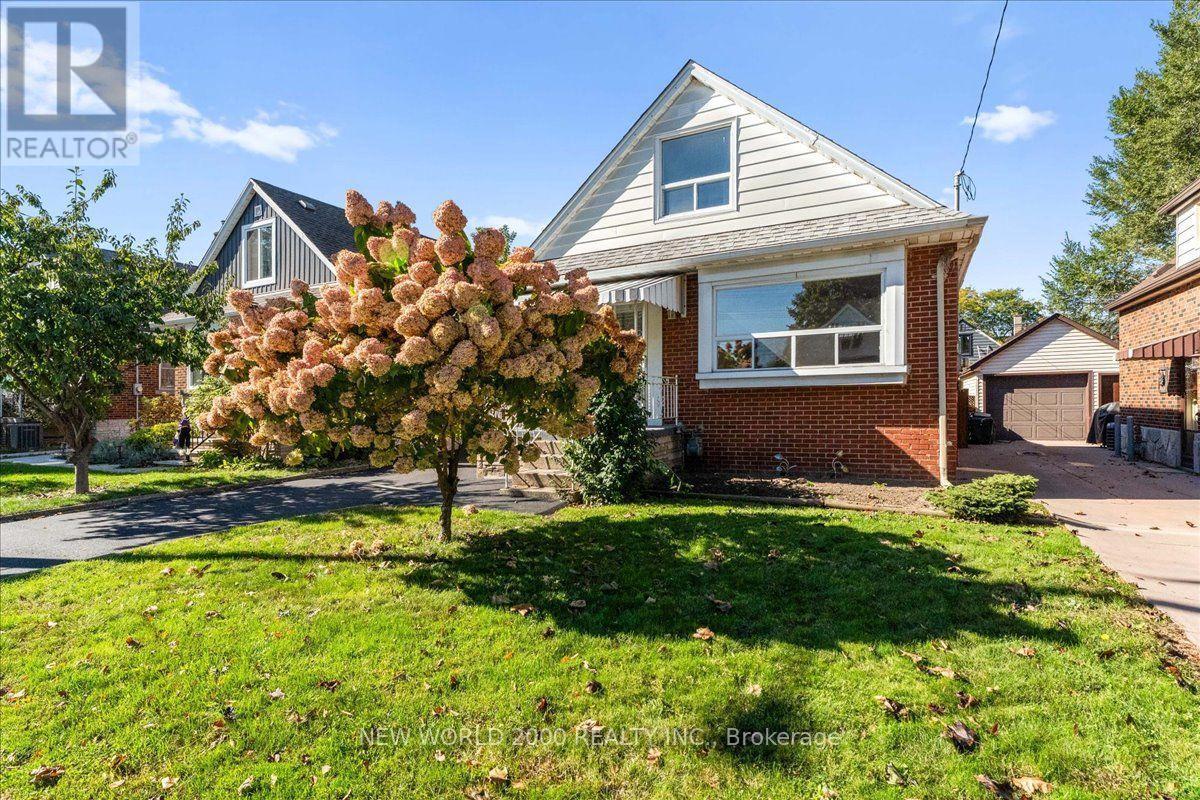 144 Rodgers Road, Hamilton, ON