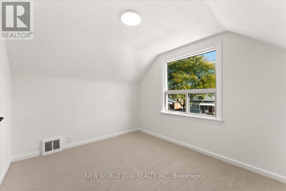 144 Rodgers Road, Hamilton, ON