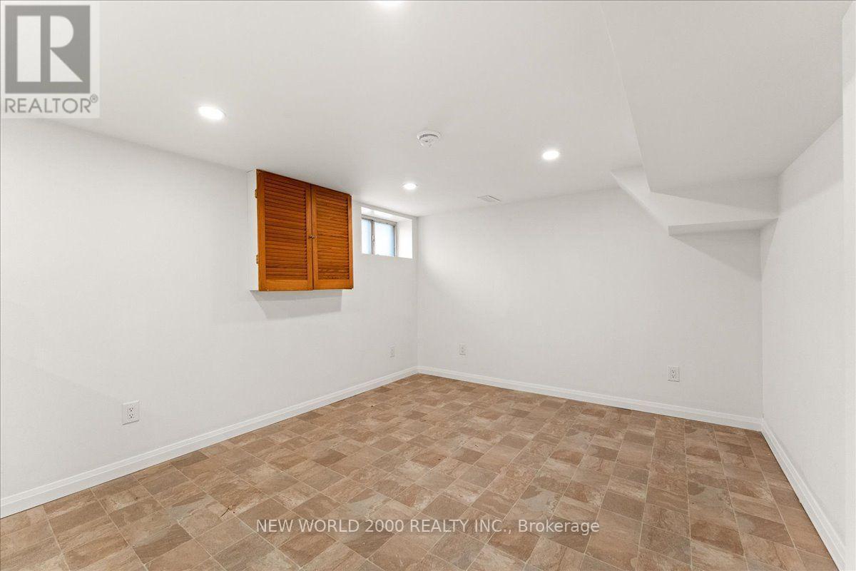 144 Rodgers Road, Hamilton, ON