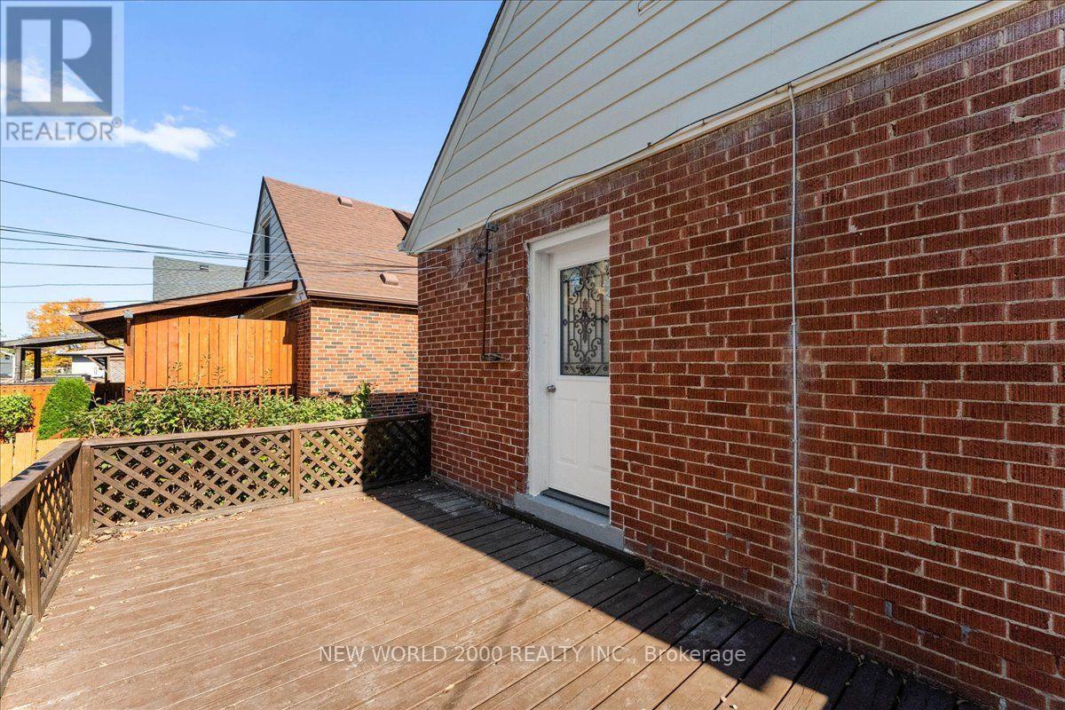 144 Rodgers Road, Hamilton, ON