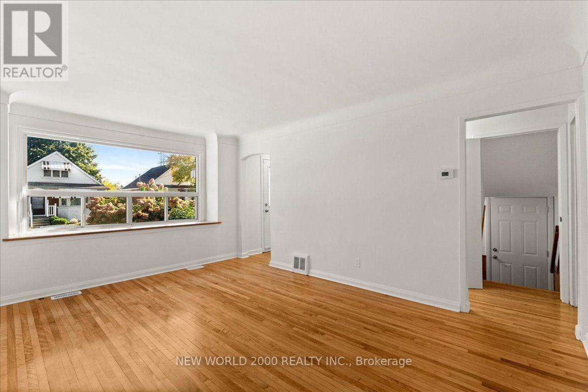144 Rodgers Road, Hamilton, ON