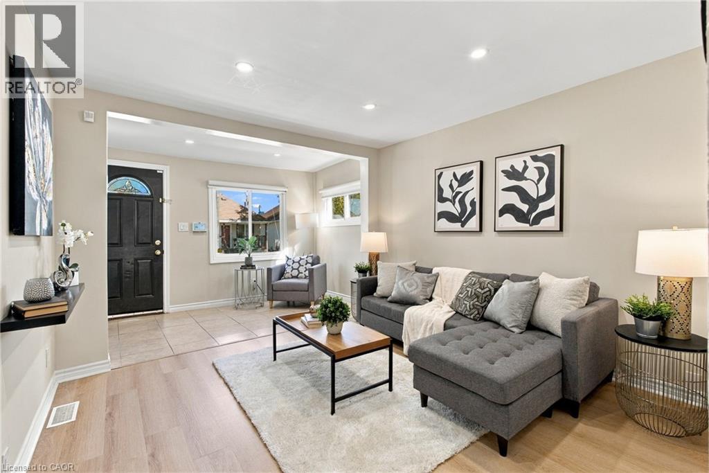 146 Hope Avenue, Hamilton, ON
