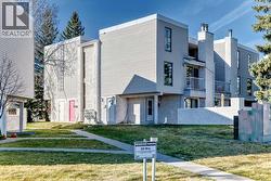 201, 3500 Varsity Drive NW  Calgary, AB T2L 1Y3