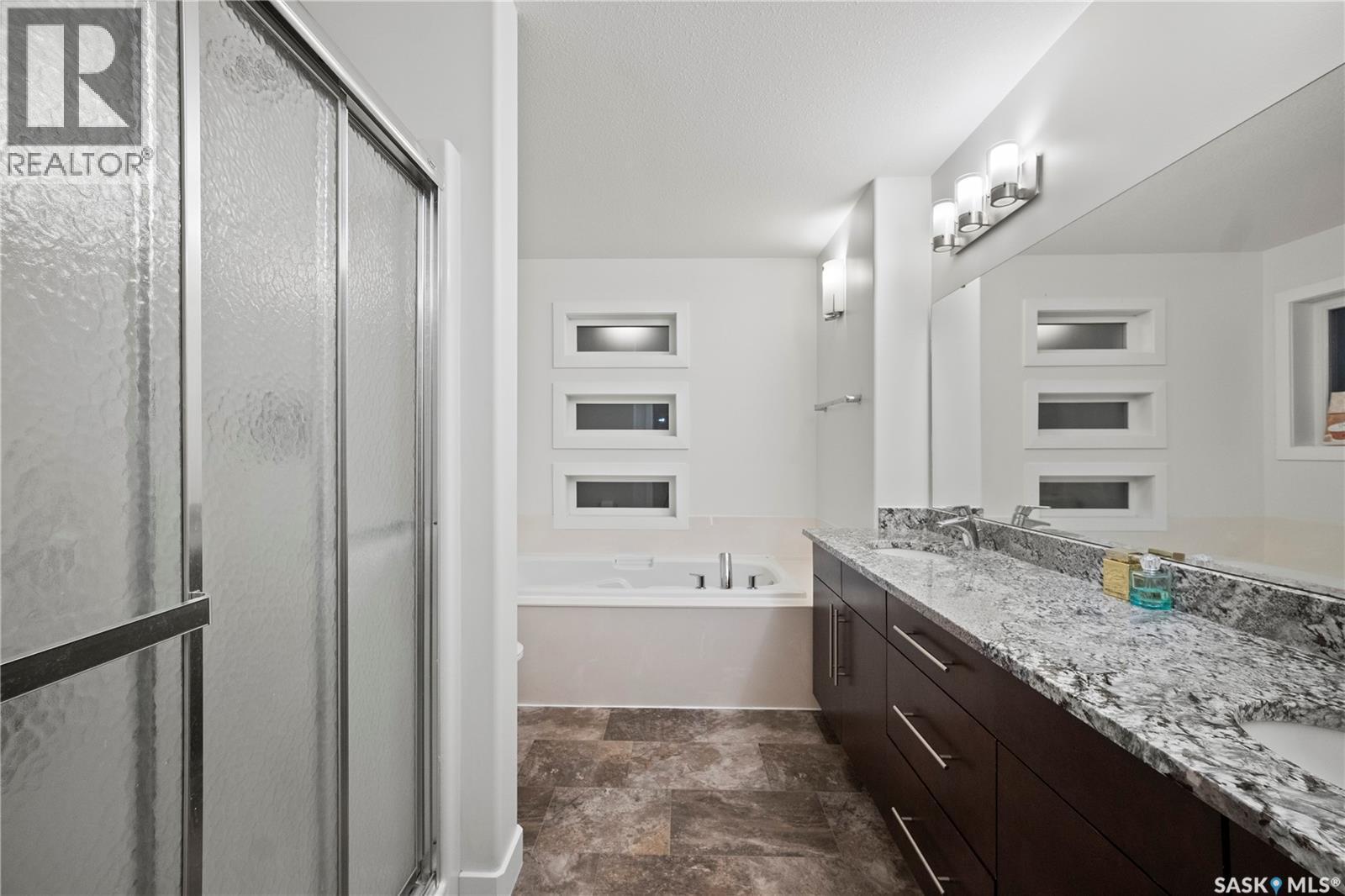 4221 Green Olive Way E, Regina, SK