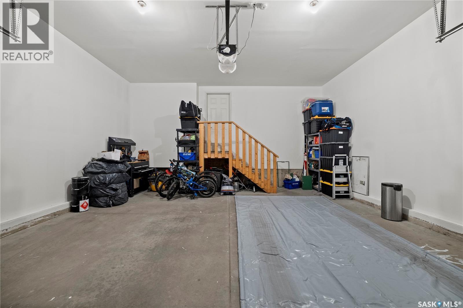 4221 Green Olive Way E, Regina, SK