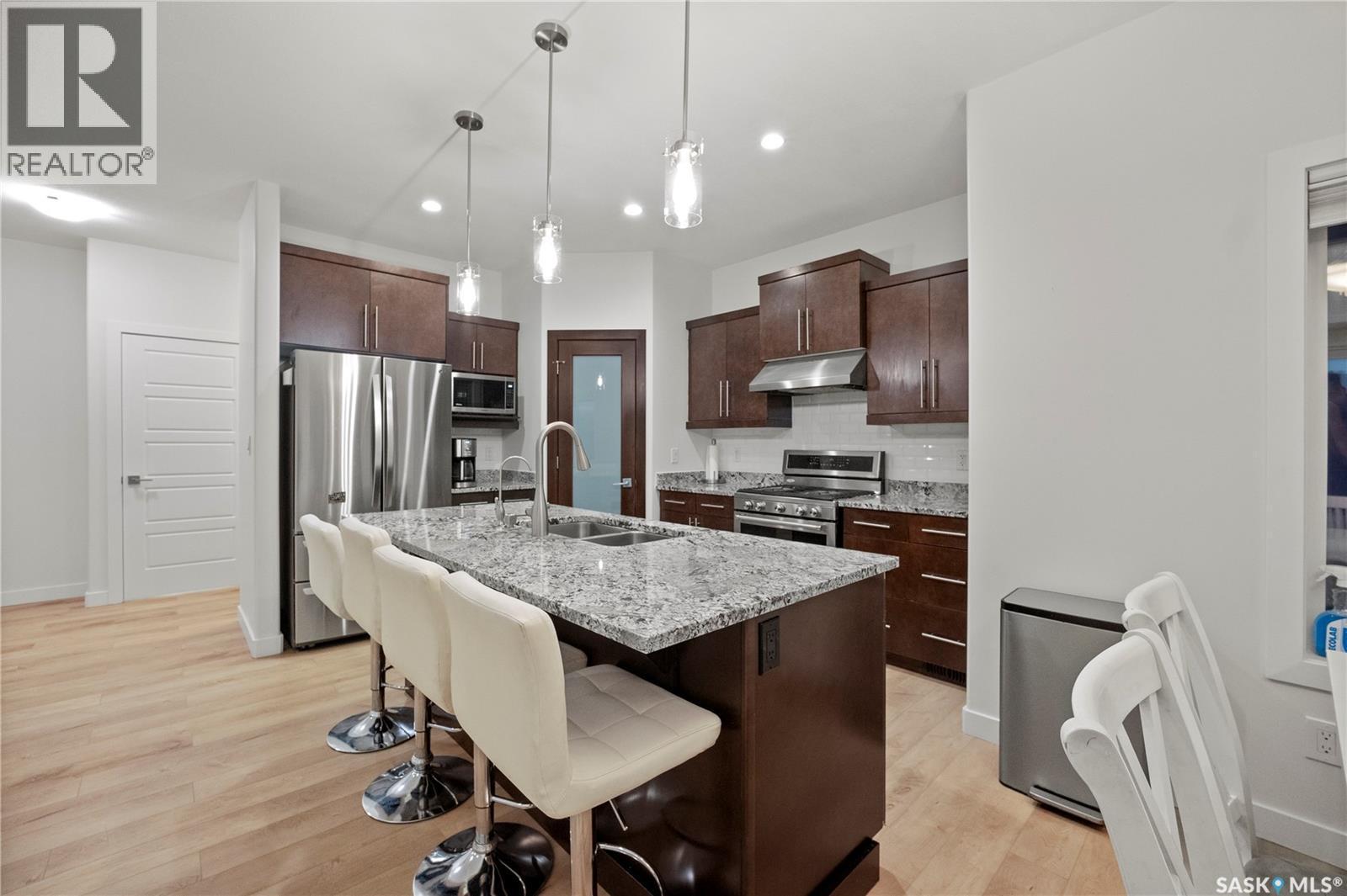 4221 Green Olive Way E, Regina, SK