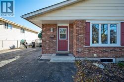 1073 LANGS Circle  Cambridge, ON N3H 5E6