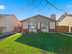 10 Keystone CR  Winnipeg, MB R2P 0X8