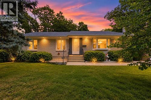 1150 THOMAS DRIVE  Sarnia, ON N7V 3W2