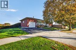 723 GREENHILL Avenue  Hamilton, ON L8K 5G2
