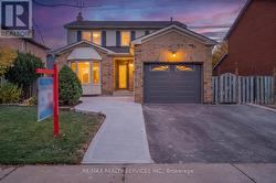5 NIMROD CRESCENT W Brampton, ON L6S 4T9