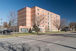 307-403 Regent AVE  Winnipeg, MB R2C 4P5