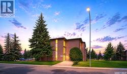 309 315 Tait CRESCENT  Saskatoon, SK S7H 5L6