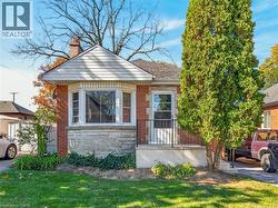 304 EAST 19TH Street  Hamilton, ON L9A 4S7