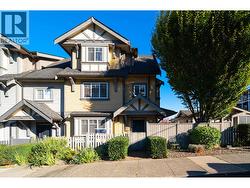 2418 ST. CATHERINES STREET  Vancouver, BC V5T 3X9