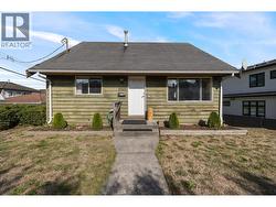 3325 SEAFORTH DRIVE  Vancouver, BC V5M 4C6