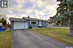 132 Bemister DRIVE Melfort, SK S0E 1A0
