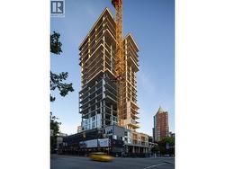 801 1818 ALBERNI STREET  Vancouver, BC V6B 1B3