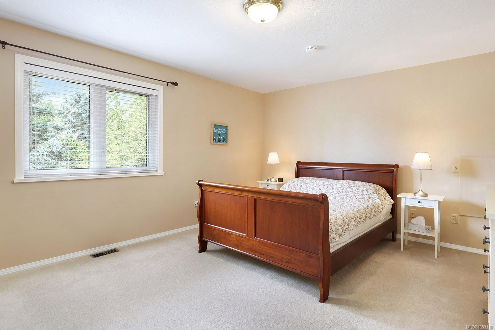 1503 Juniper Pl, Comox, BC