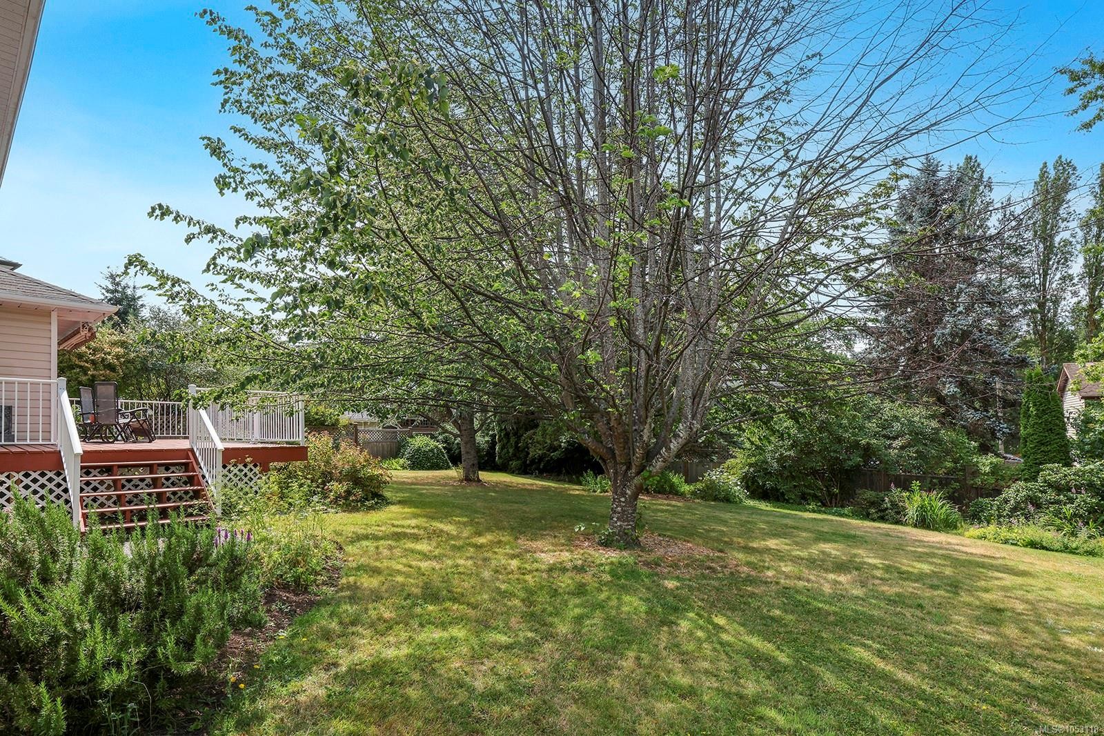1503 Juniper Pl, Comox, BC