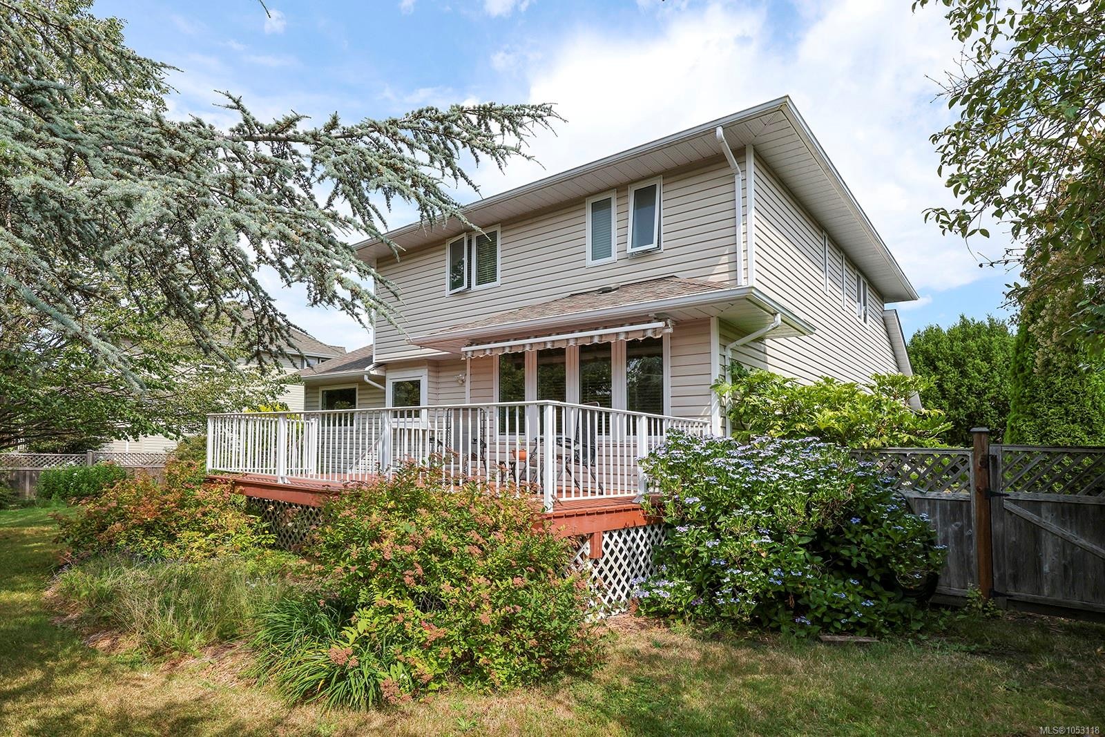 1503 Juniper Pl, Comox, BC