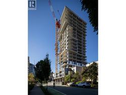 403 1818 ALBERNI STREET  Vancouver, BC V6G 1B3