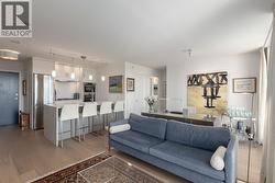 804 1650 W 7TH AVENUE  Vancouver, BC V6J 5N1