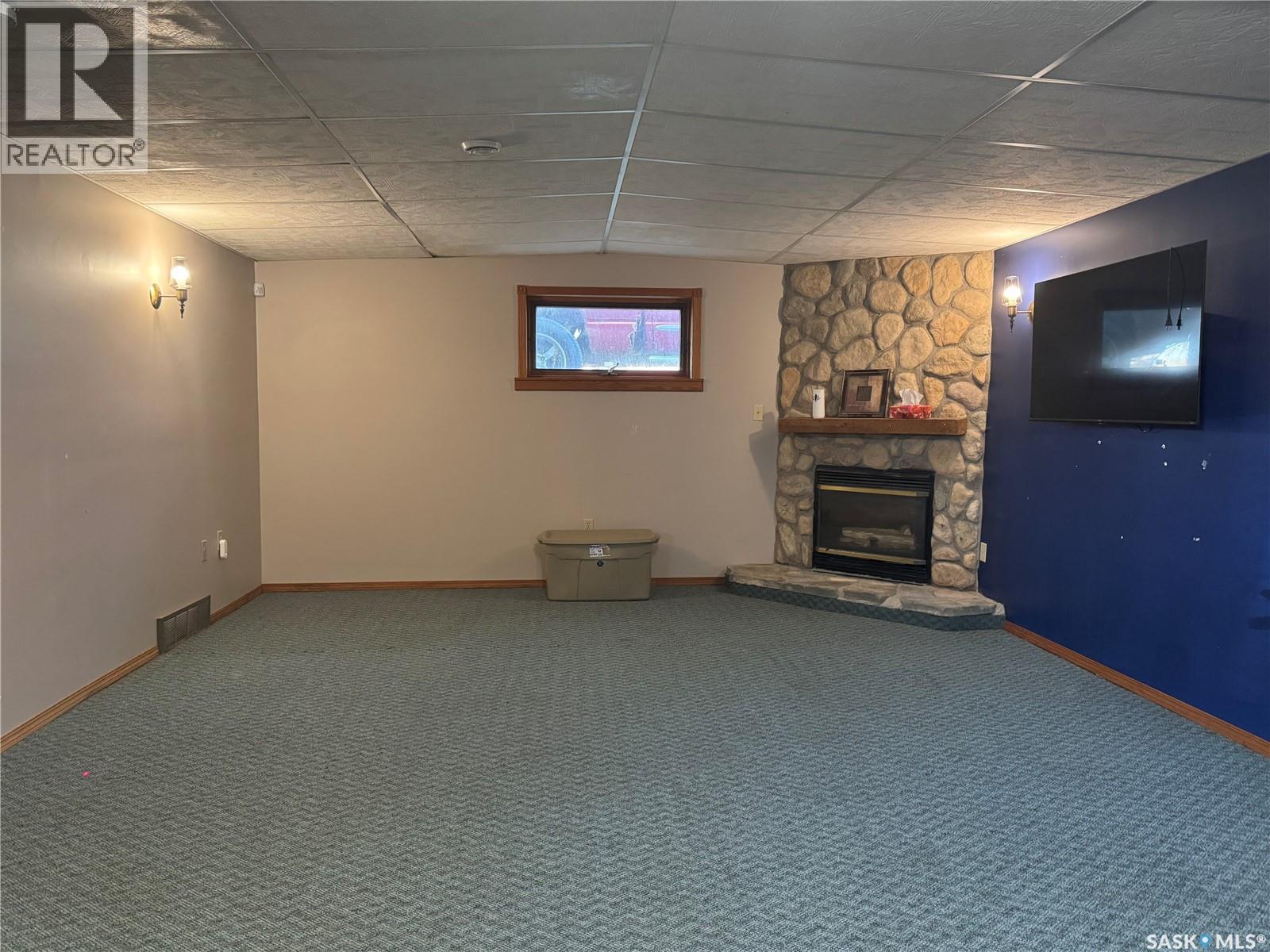 401 Poplar Street, Wolseley, SK - Indoor With Fireplace